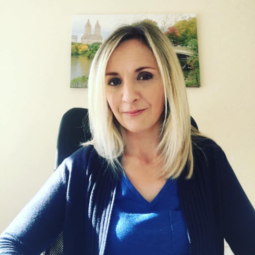 Rebecca Adams Headshot 500X500 1 - Coach Foundation