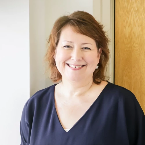 Sarah Robinson Head Shot 2 2 - Coach Foundation