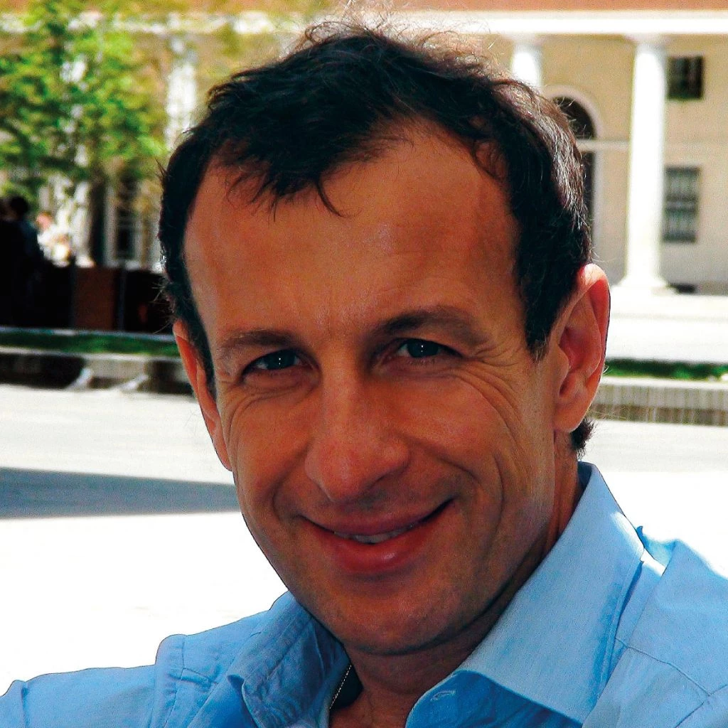 Emilio Career Transition Coach 1024X1024 - Coach Foundation