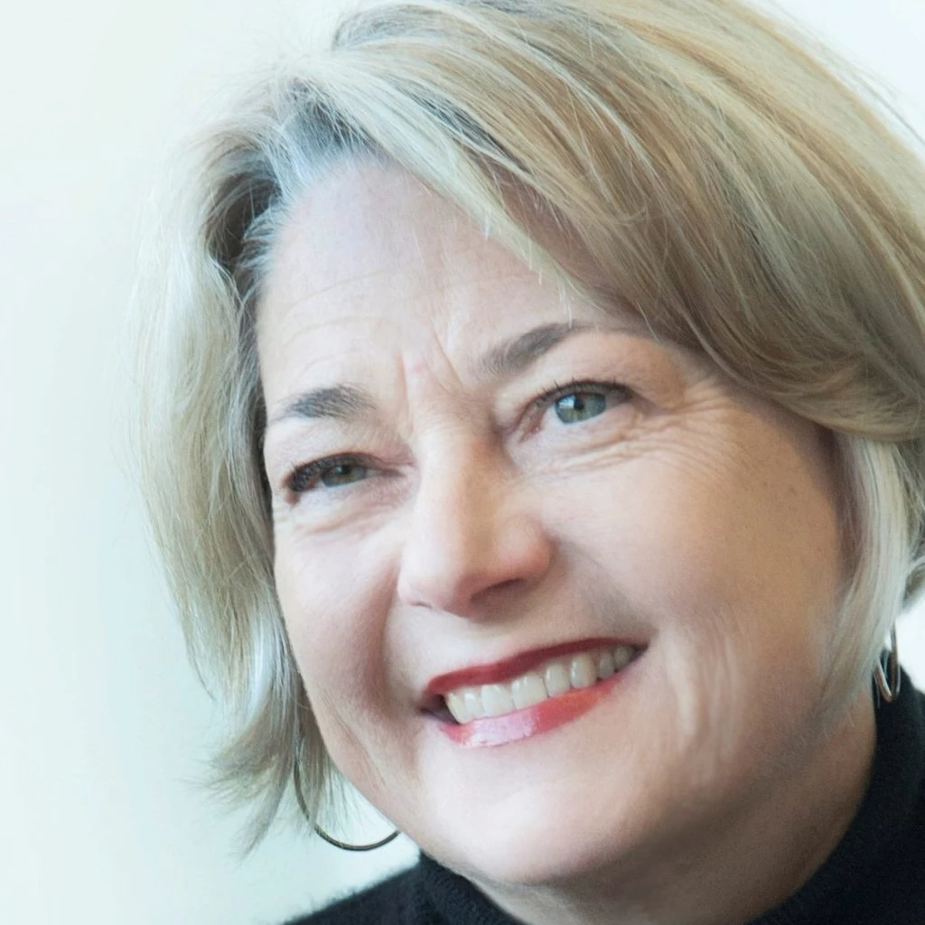 Jo Davis - Coach Foundation