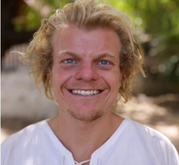 Dr. Evan Johnson - Coach Foundation