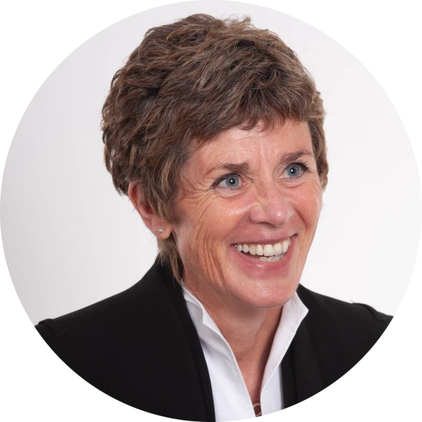 Flipped Circle 314 1536X1536 1 - Coach Foundation