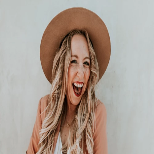 Lindsey Roman - Coach Foundation