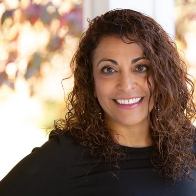 Ekb9Krn9 400X400 - Coach Foundation