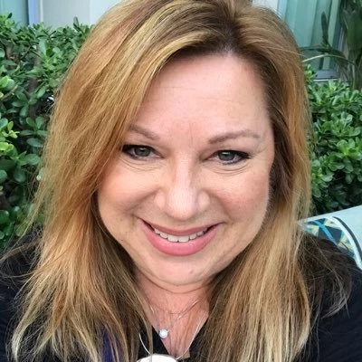 U Rlhvhn 400X400 - Coach Foundation