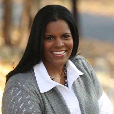 0O0Cmuec 400X400 - Coach Foundation