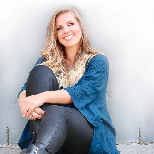 Sarah Lavonne - Coach Foundation