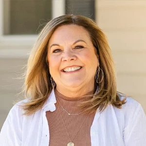 Leslie Peterson - Coach Foundation