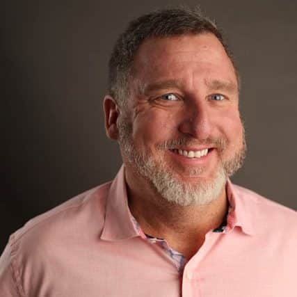 Homescelebrityphoto Studio1 Sun 670 Edited - Coach Foundation