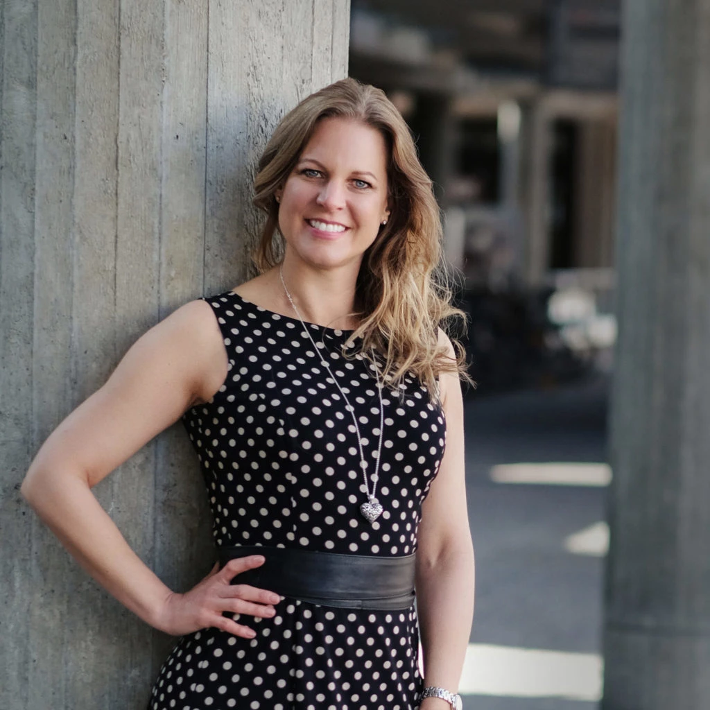 Kelly Brandli Headshot 1024X1024 - Coach Foundation