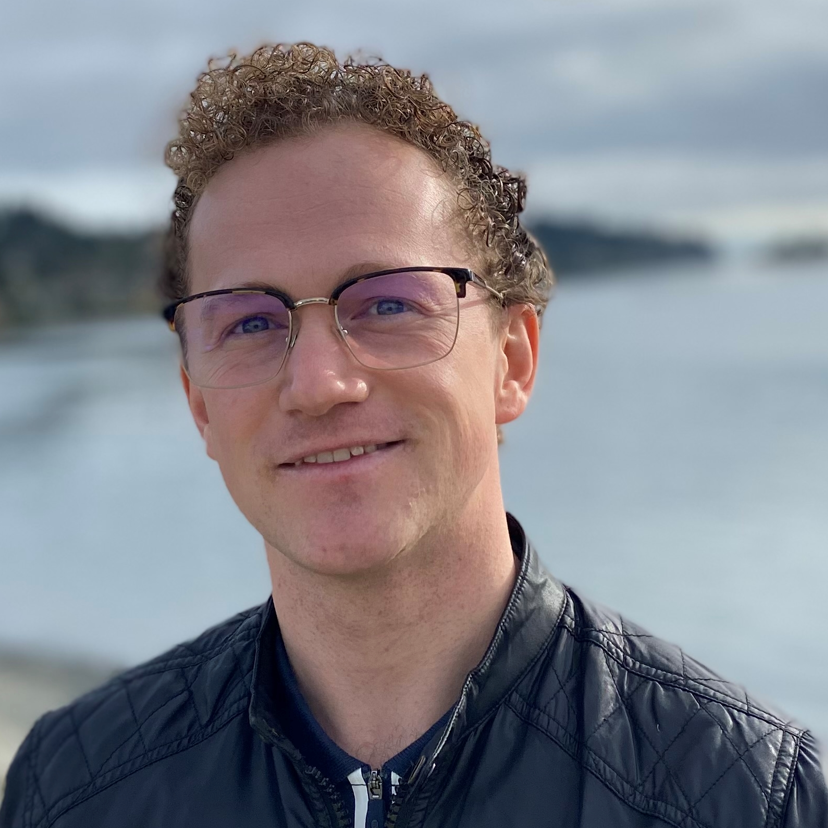 Headshot Crop - Coach Foundation