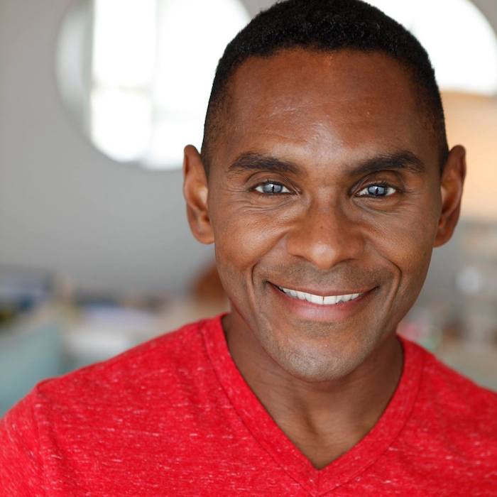 Tafiq Red Head 700 - Coach Foundation